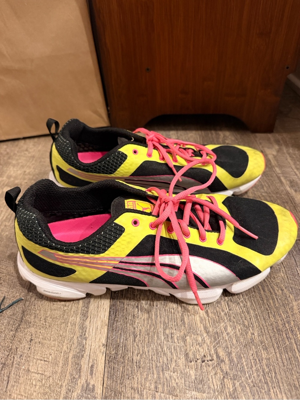 PUMA Neon Yellow Black Pink Training Shoes Women’s Size 11